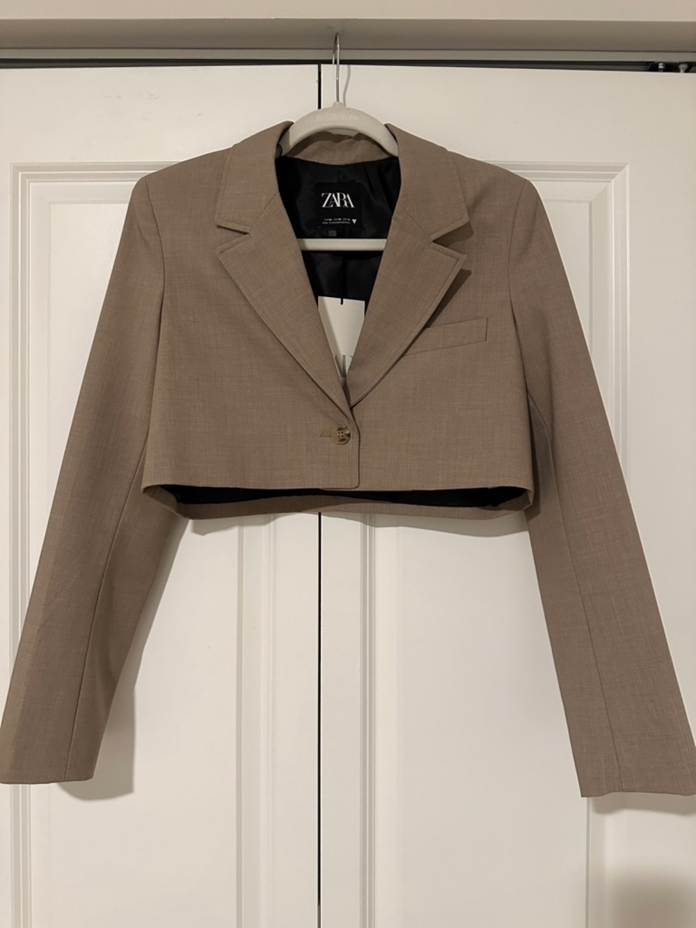 NWT Zara Cropped Blazer in Taupe Beige